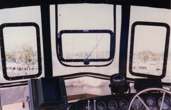 Bridge master window on boat