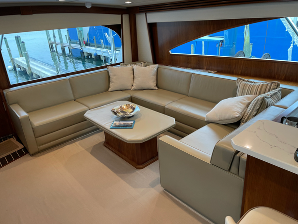 How to Choose the Best Marine Upholstery Near You